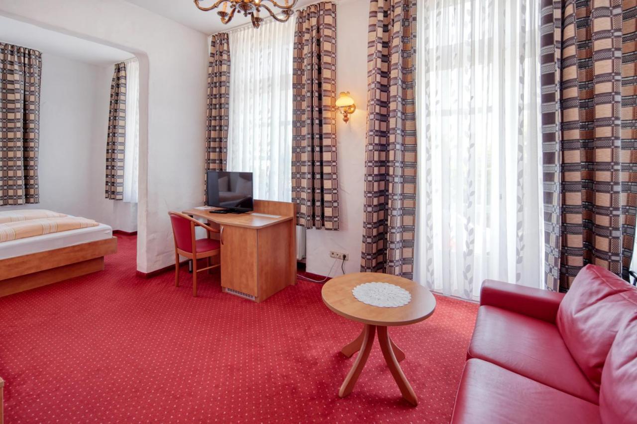 Hotel Restaurant Mathildenhof Pulheim Luaran gambar